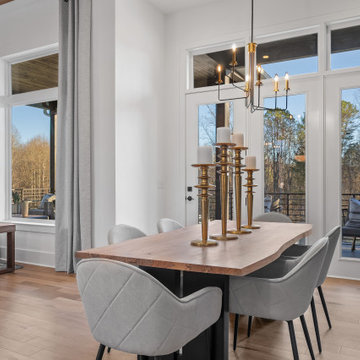 Schumacher Homes Charleston II Modern Hill Country: Franklin, NC