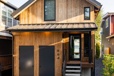 Example of a 1950s home design design in Seattle