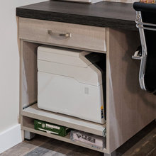 Built In Desk