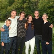 Schar Ward's photo