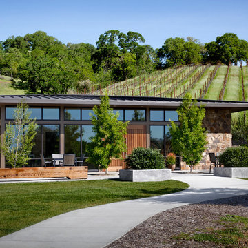 Saracina Production & Tasting Facilities