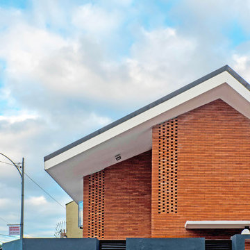 Brick Up House