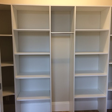 Laundry room , closets and pantries