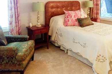 Bedroom photo in Charleston