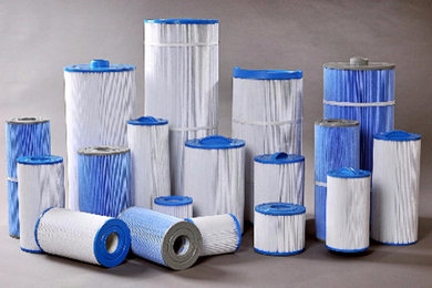 Pleated filter cartridges