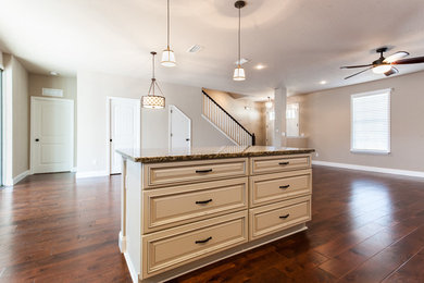 Inspiration for a transitional dining room remodel in Miami
