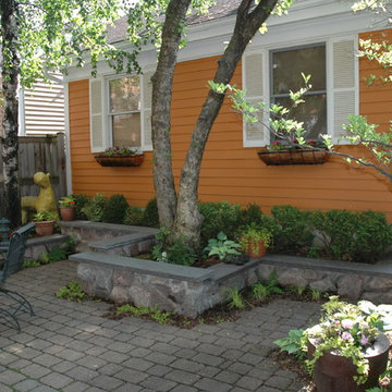 Lincoln Park Single-Family with Courtyard