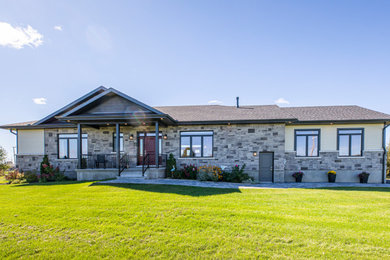 Example of a classic exterior home design in Ottawa