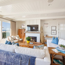 Living / Family / fireplace