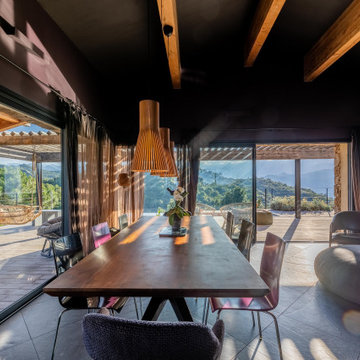 Maison TO, à Togna, en Corse