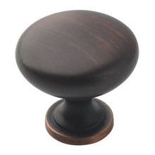 KNOBS & PULLS