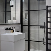 Fingal’s Flat Bathroom