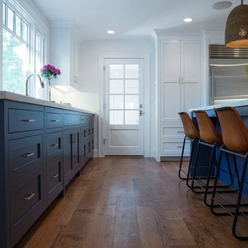Cabinet Paint Colors: Blue, Hale Navy Benjamin Moore