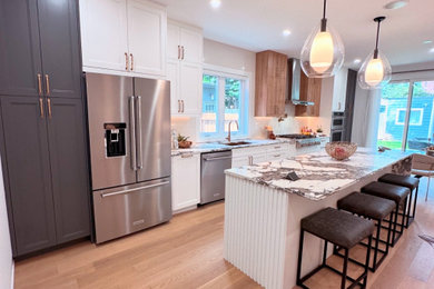 Inspiration for a kitchen remodel in Toronto