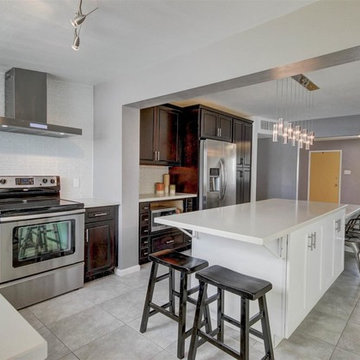 Belleview - Expanded Kitchen With Two Types of Islalnd Seating