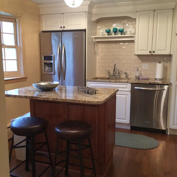 Touchstone Auburn Alabaster with Auburn Wild Honey Island