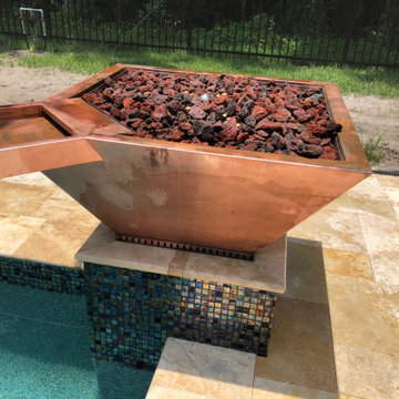 Swimming Pool and Overflow Spa in Oviedo, Florida