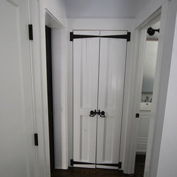 Minibarn 1 - Interior Doors