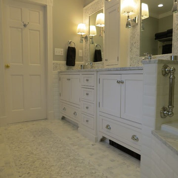 Luxuriously Accessible Master Bath