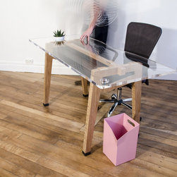 MOBILIER / &copy; BB.01 - bureau - Desks And Hutches