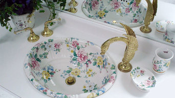 Chintz Fluted Sink with Swan Faucets