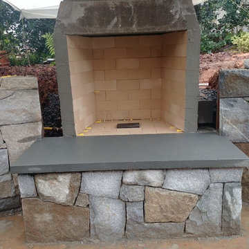 Dunwoody small backyard with Outdoor