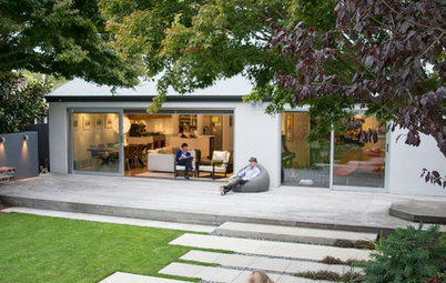 6 Designer Backyards That Make Living Outside Lovely