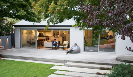 6 Designer Backyards That Make Living Outside Lovely