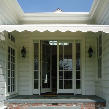 Retractable Entry Awning