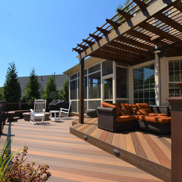 Apex Tropical Deck Design Mimics the Look of Brazilian Hardwood