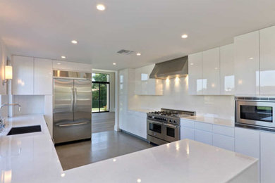 Inspiration for a kitchen remodel in San Diego