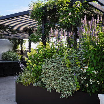 Matching Pergola and Planters