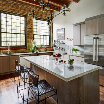 Chicago Industrial loft Kitchen.  Designed by Fred  Alsen of fma Interior Design