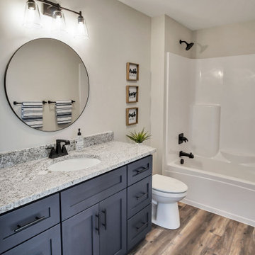 Second Floor Bathroom, Gateway Grove Lot 7, Warsaw, IN