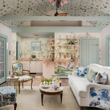 Traditional Living Room