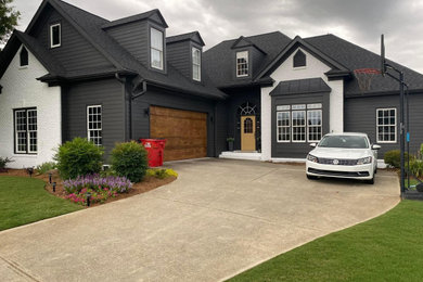 Example of an exterior home design in Atlanta