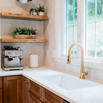 Hunt Farms Kitchen, Pantry, Dining & Powder Room Renovation