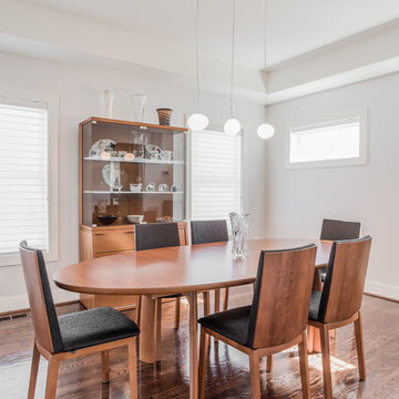 A Crafty Mid-Century Modern Home