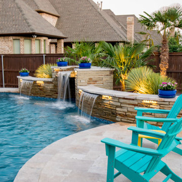 Transitional Curved Cool Pool with Amazing Water Features