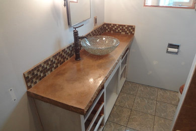 Myoak Bathroom Counter