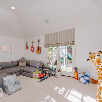 Mandeville Canyon Transitional