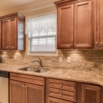 Africa Range Granite used in Kitchen with splitface Backsplashes