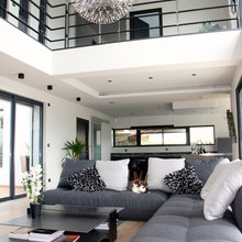 Contemporary Bedroom
