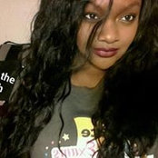 Simone Munroe's photo