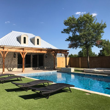 Pool House 151st