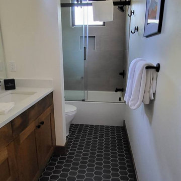 Central Oregon Tile and Stone Portfolio