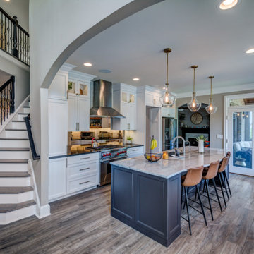 Retractable Backsplash Maximizes Kitchen Space