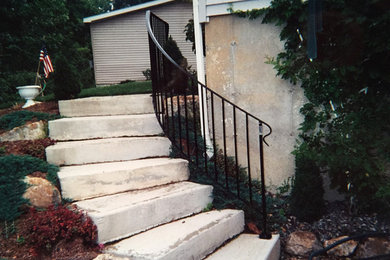 Wrought iron railings (curved or straight)