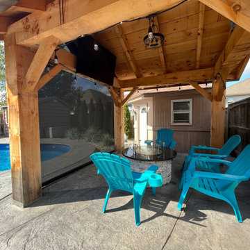 Retractable Screen Systems