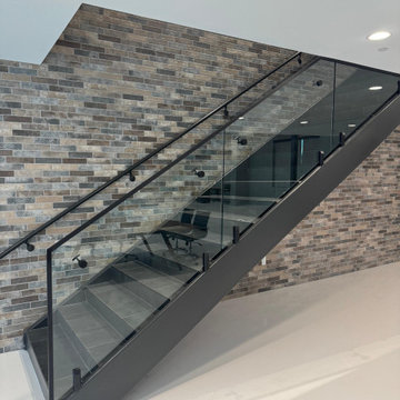 GLASS STAIR RAILING